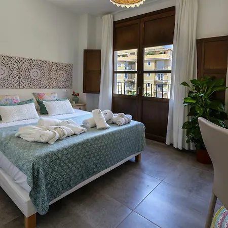 Apartamentos El Marques Málaga Exterior foto