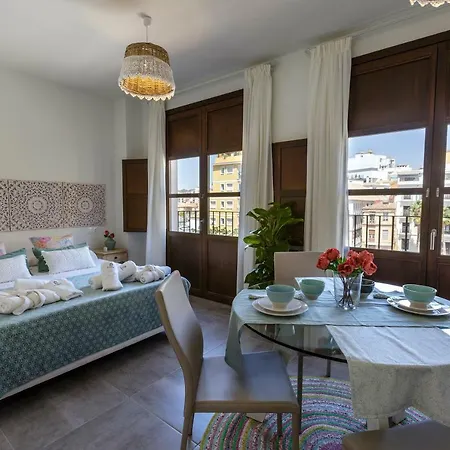 Apartamentos El Marques Málaga Exterior foto